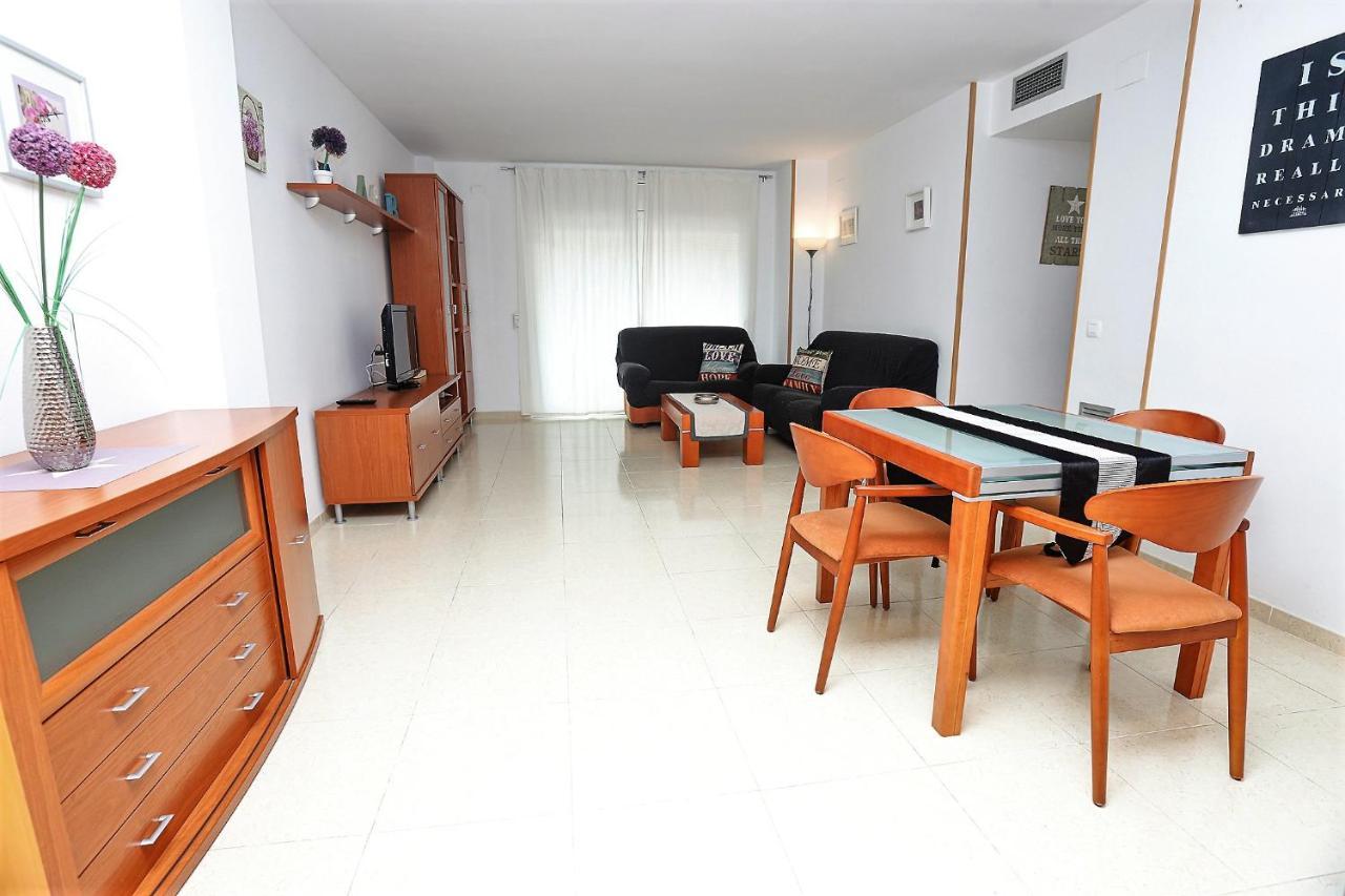 Apartamento Placa Jardi كالافيل المظهر الخارجي الصورة