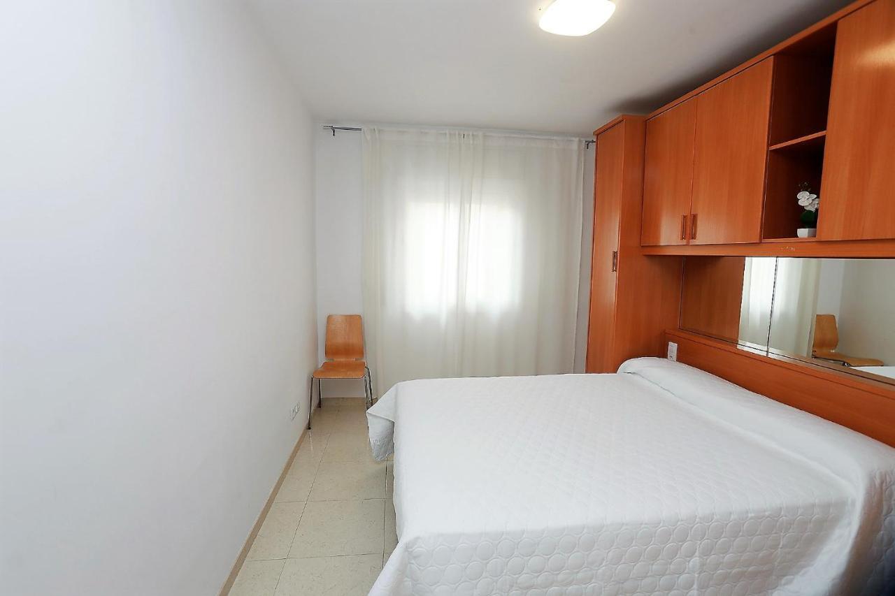 Apartamento Placa Jardi كالافيل المظهر الخارجي الصورة